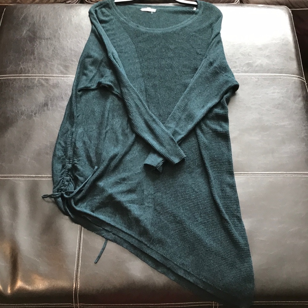 Asymmetrical legging sweater